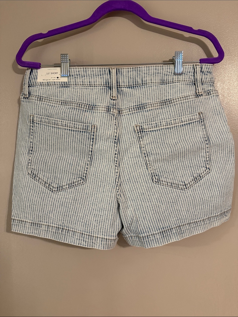 Striped Light Blue and White Jean Shorts - Picture 5 of 6